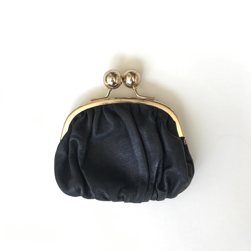 🛑SOLD🛑Genuine leather small pouch clutch coin